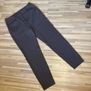 CALIA By Carrie Underwood Sculpt 5 pocket golf pants size women’s medium